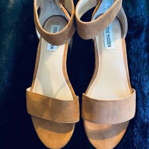 Steve Madden sandals